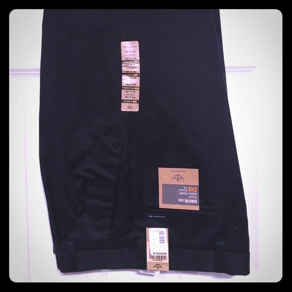Men’s black Dockers dress pants